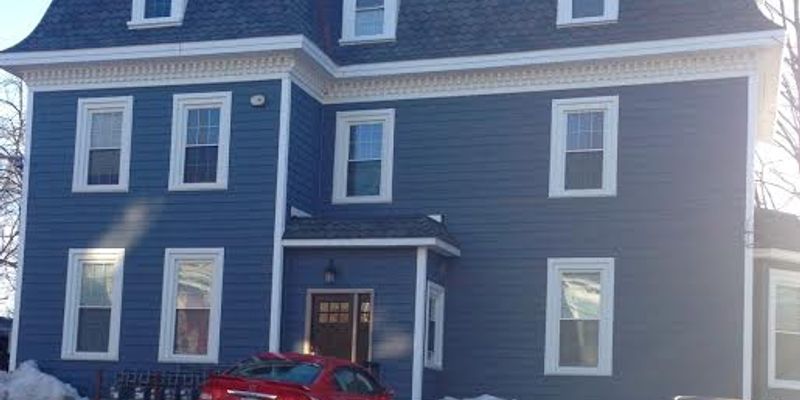Lowell Apartment: 406 Pawtucket Street