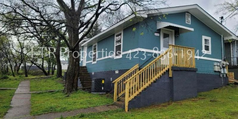 Chattanooga House: 1423 Ivy St