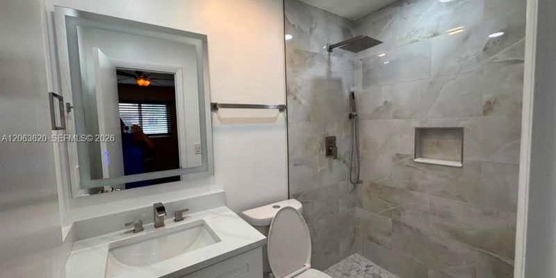 Miami Gardens House: 18331 NW 2nd CT
