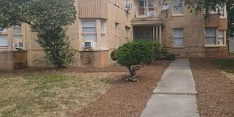 Corpus Christi Apartment: 254 Rosebud Ave