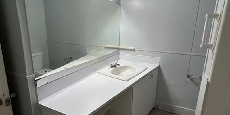 Corpus Christi Apartment: 811 Indiana Ave