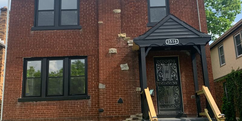 Cincinnati House: 3516 Zinsle Ave