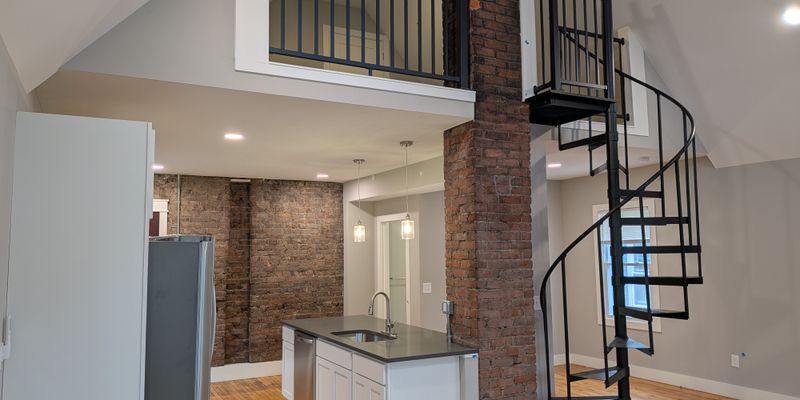 Cleveland Apartment: 1014 Kenilworth Ave