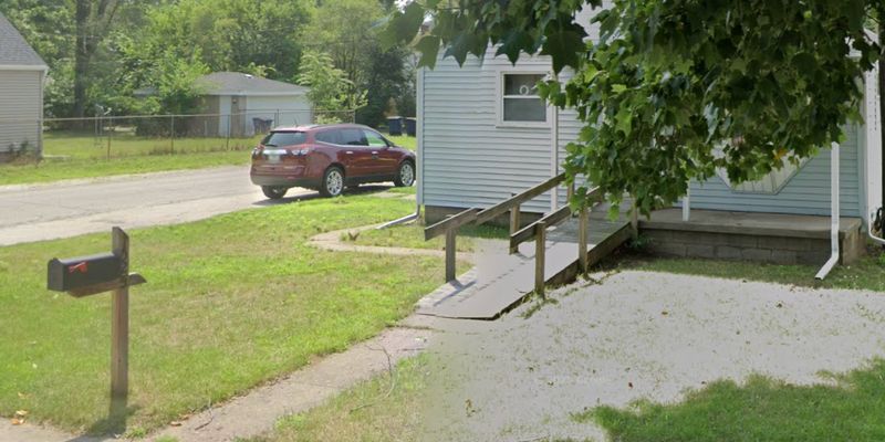 Michigan City House: 1525 Springland Avenue