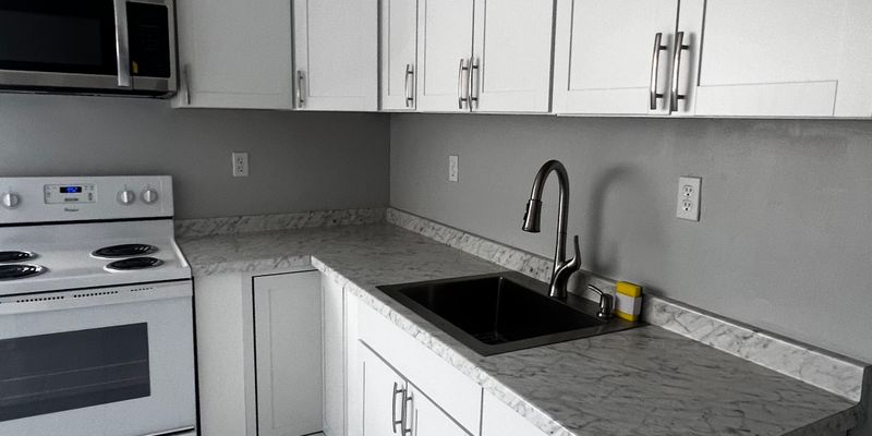 Salt Lake City Apartment: 557 E 6th Ave