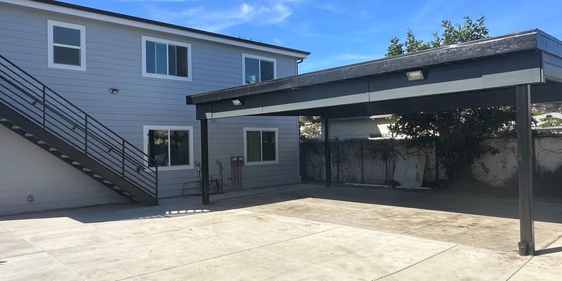 Gardena Apartment: 1308 W 164th St