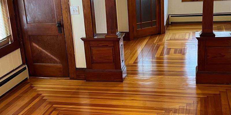 Somersworth Apartment: 10 Summer St