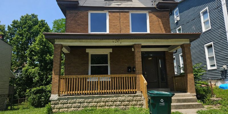 Cincinnati Apartment: 953 Wells Street