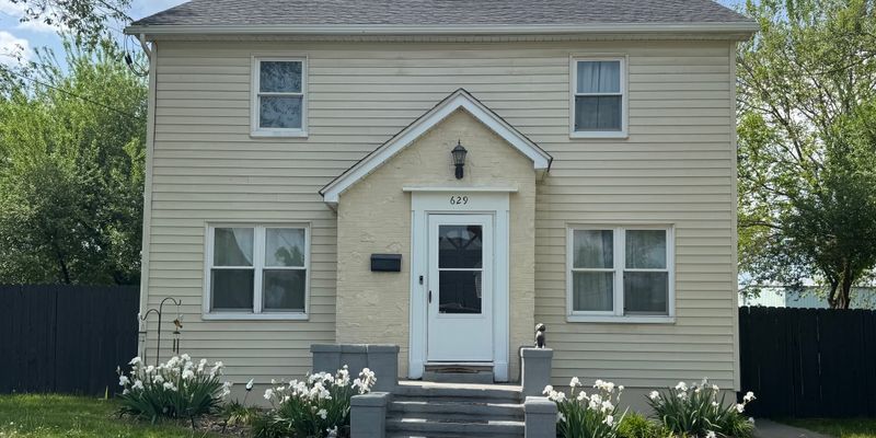 Winchester House: 629 Watson Ave