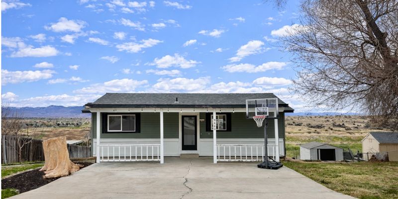 Boise House: 9880 S Fox Ridge Dr