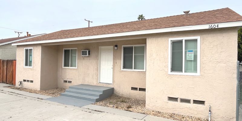 San Bernardino House: 1604 N H St