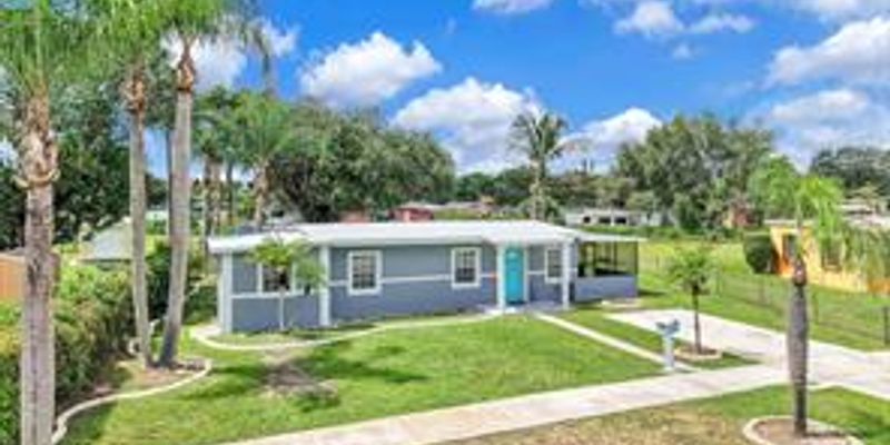 Miami Gardens House: 15710 NW 19th Ave