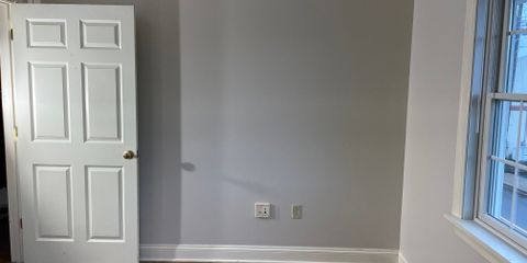 1st Bedroom 3.jpg