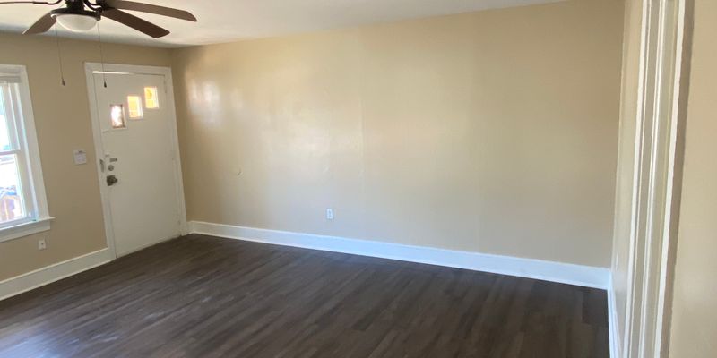 Sanford House: 514 A Goldston Blvd