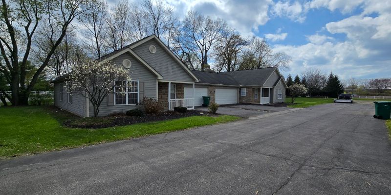 Obetz House: 4456 Schuster Way