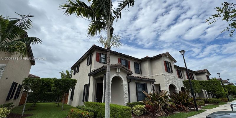 Miami-Dade County House: 25002 SW 114th St