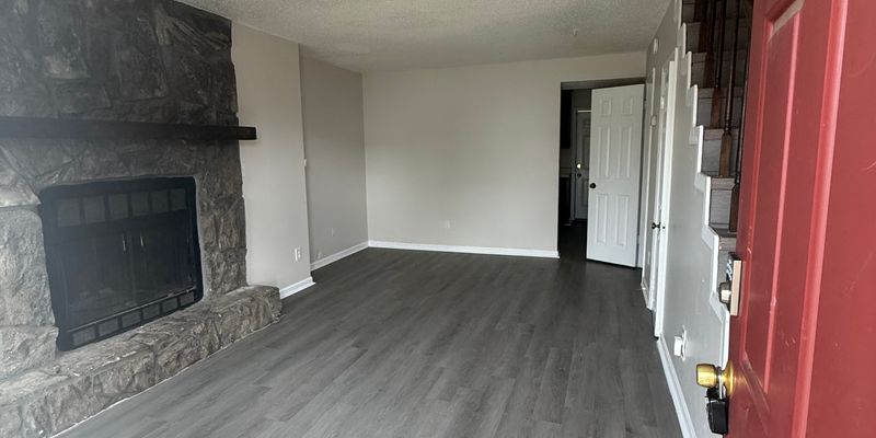 Madison Apartment: 149 Angela Dr