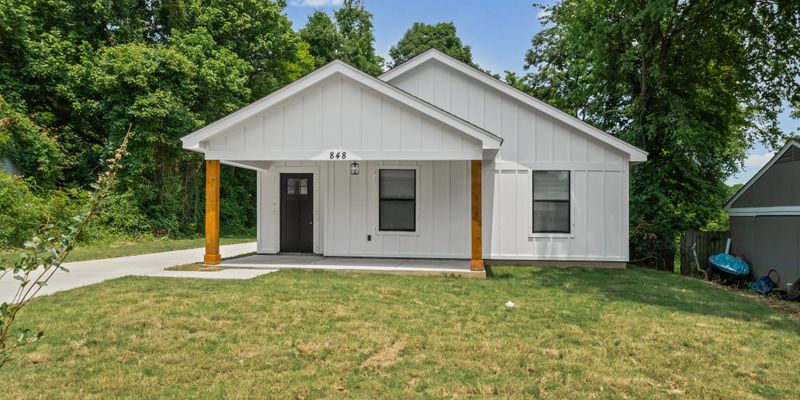 Memphis House: 848 Brandywine Blvd