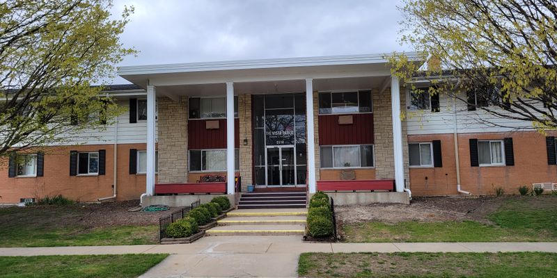 Kenosha Apartment: 5510 58th Ave