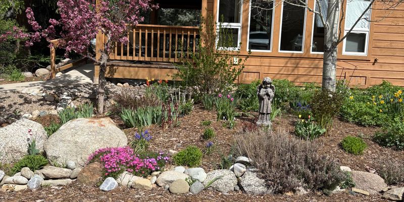 Durango Apartment: 37 Verde Ln