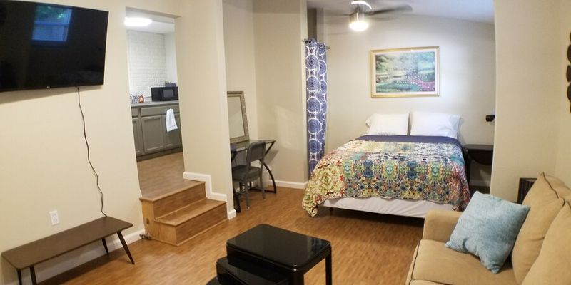 Oklahoma City Apartment: 717 NE 14th St