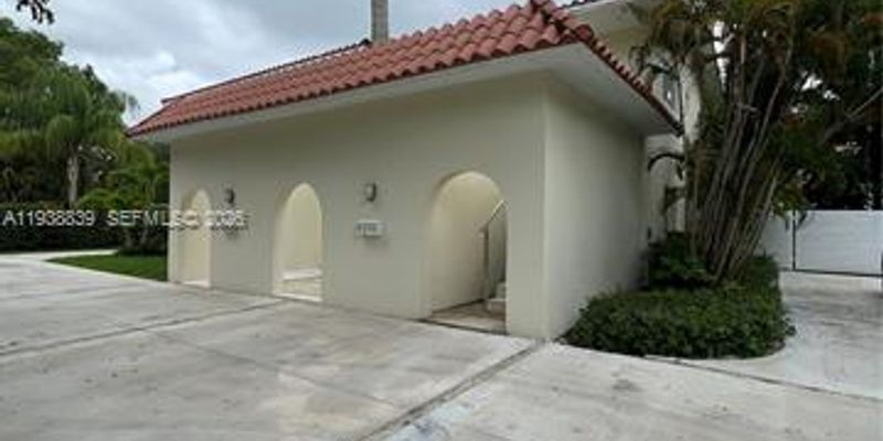 Pinecrest Multiplex: 9210 SW 73rd Avrd