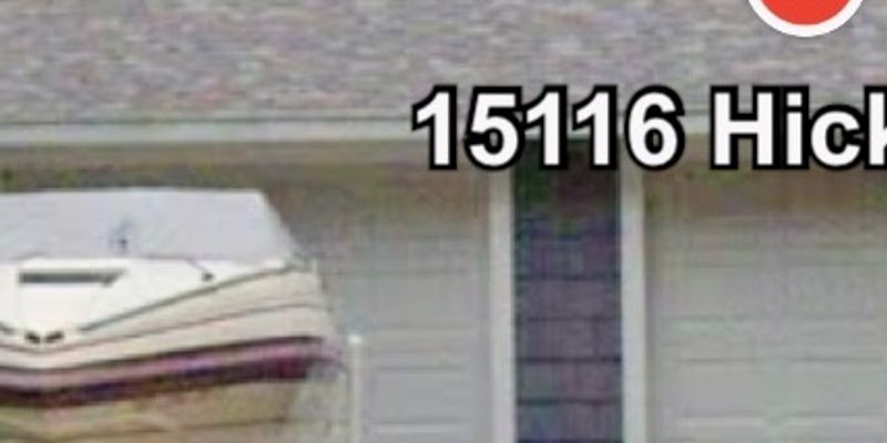 Spring Lake Apartment: 15116 Hickory St