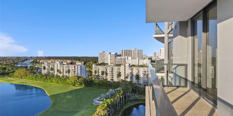 Hallandale Beach Apartment: 101 Diplomat Pkwy