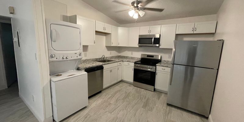 Pensacola Apartment: 6832 Tiki Ln