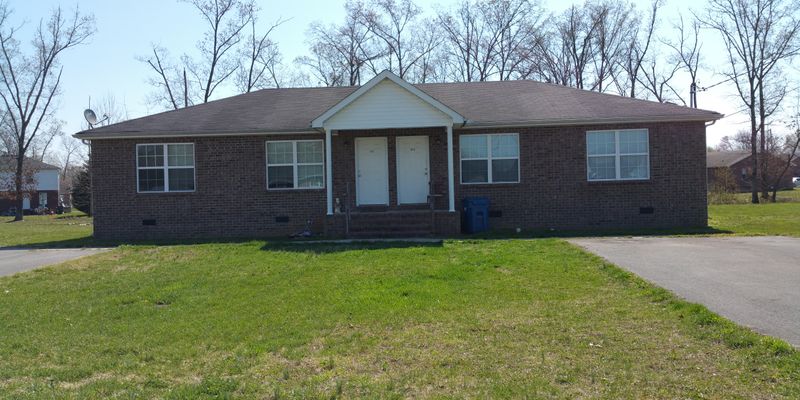 Manchester House: 111 Dixie Court