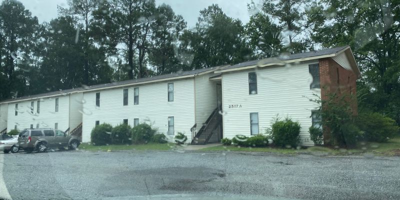 Valdosta Apartment: 2517 Forrestwood Dr