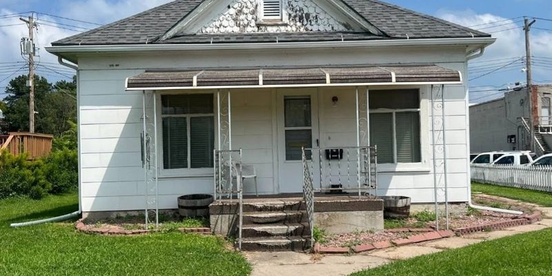 Neligh House: 409 N St