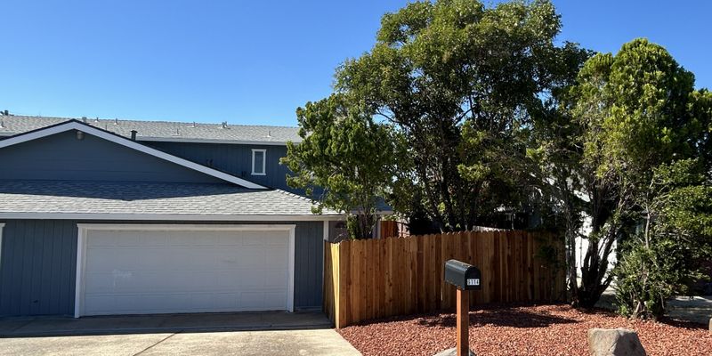 Rocklin House: 6114 Merrywood Dr