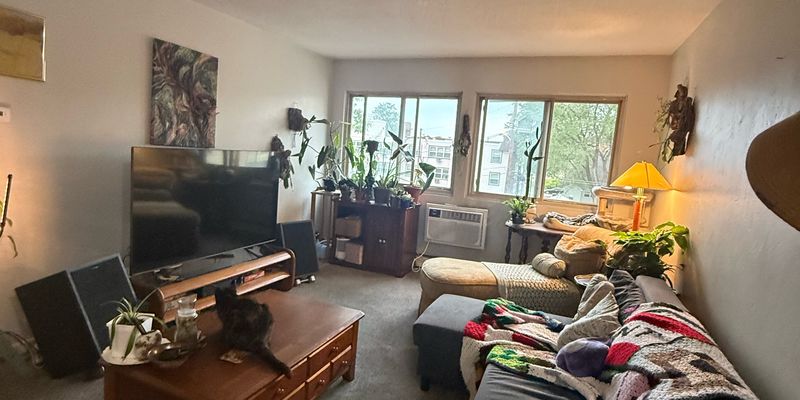 Minneapolis Apartment: 814 11th Ave SE