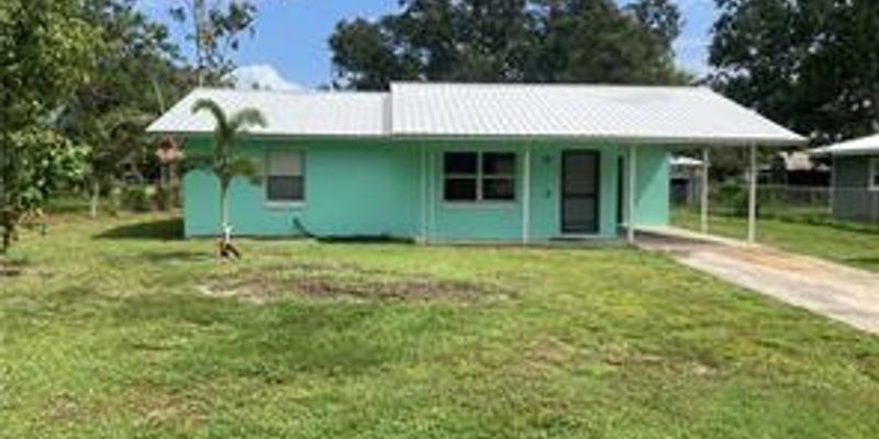 Lake Placid House: 1575 Buck St