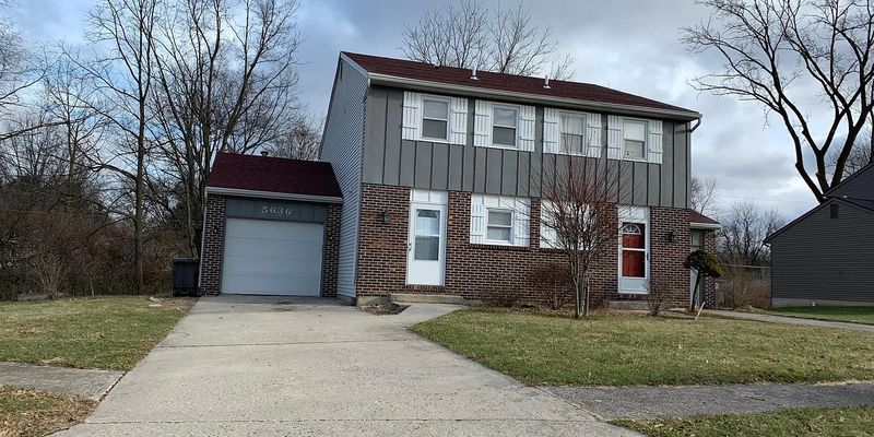 Fort Wayne House: 5636 Robin Run