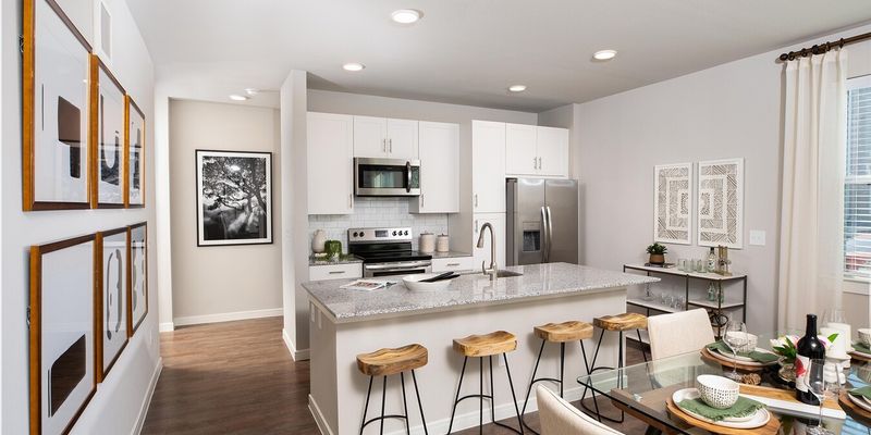 Houston Apartment: 5799 NW Central Dr