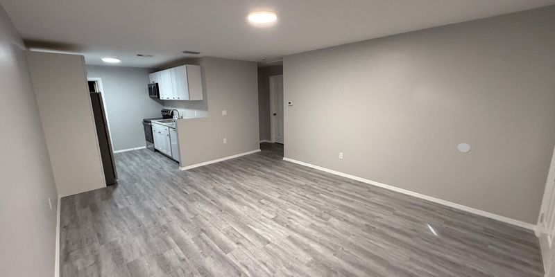 Maitland House: 190 Ventris Avenue West