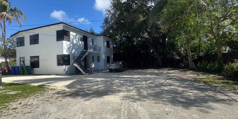 Miami Apartment: 530 NE 71st St