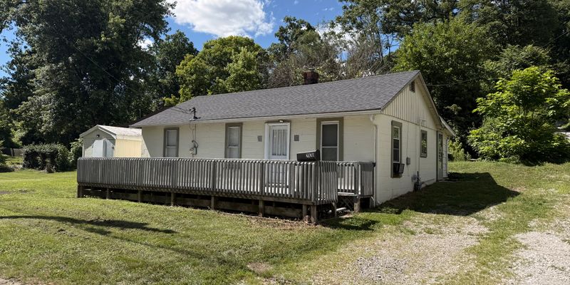 Alton House: 2820 North St