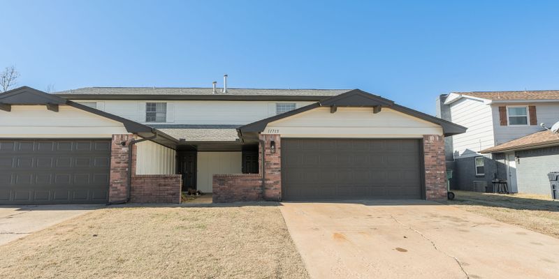 Oklahoma City House: 11715 N Francis Ave