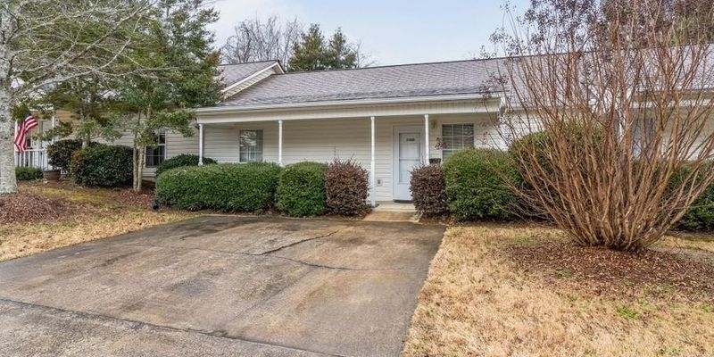 JASPER House: 240 C JACOBS WAY