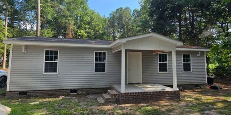 Kinston House: 1789 Institute Rd