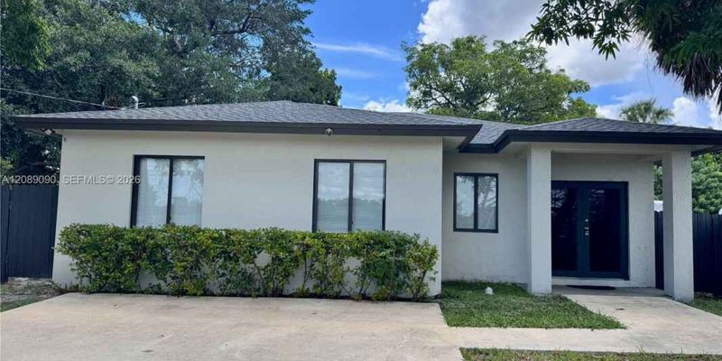 Dania Beach House: 609 NW 3rd Terrace