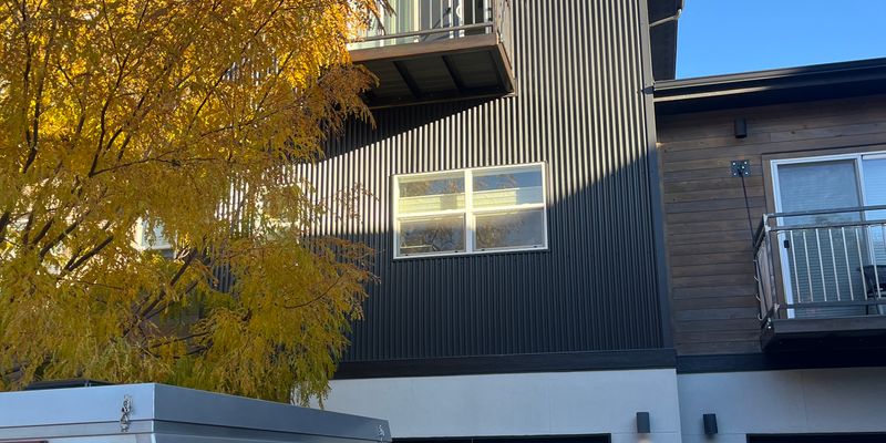 Durango House: 180 Metz Ln #1204