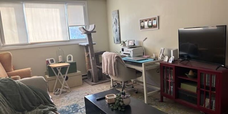 Leominster Apartment: 41 Fairmount Pl