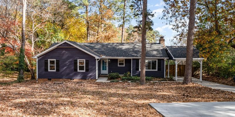 Raleigh House: 709 Brent Rd