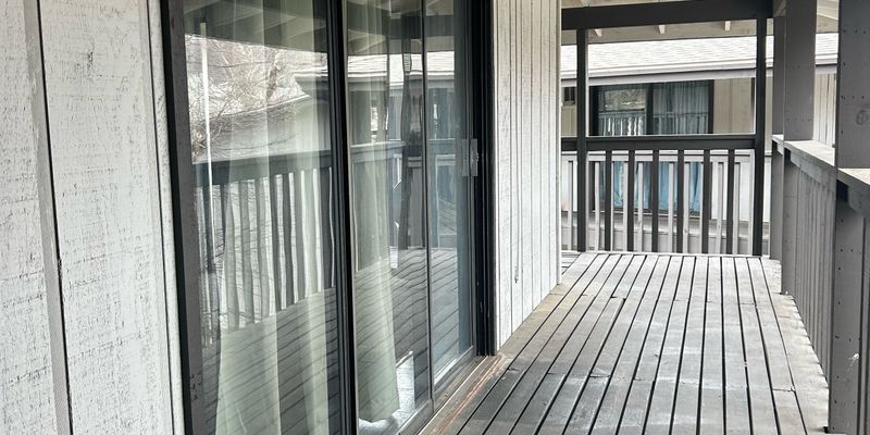 Holiday Island Apartment: 86 Hillside Dr