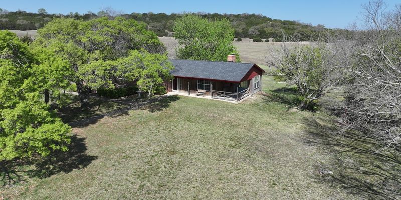Copperas Cove House: 740 Co Rd 4876