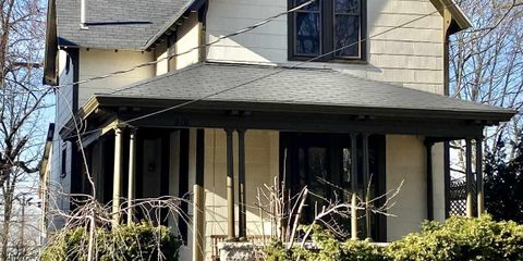 616 perrin front pic.jpg